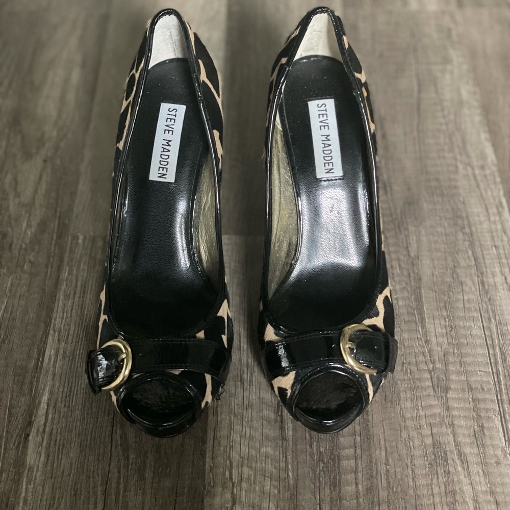 Steve Madden heel